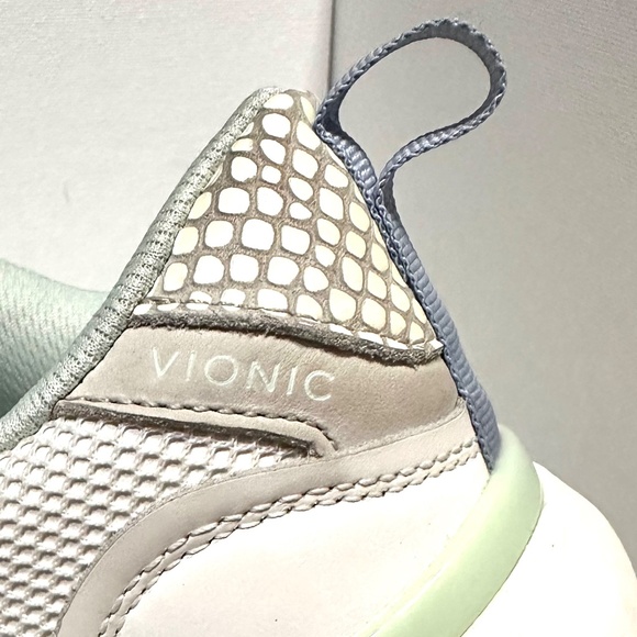 Vionic Aris Lace Up Arch Support Sneakers Size 8 - Picture 8 of 13